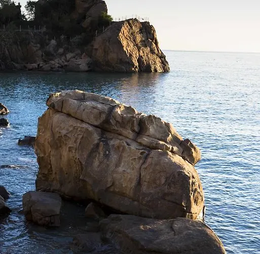 Blue Bay تْشيفالو