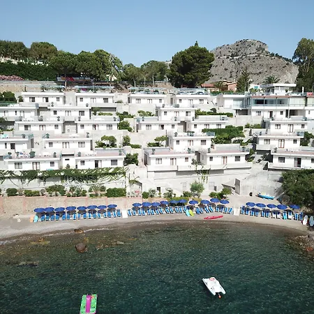 Blue Bay Aparthotel 4*