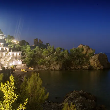 Aparthotel Blue Bay 4*