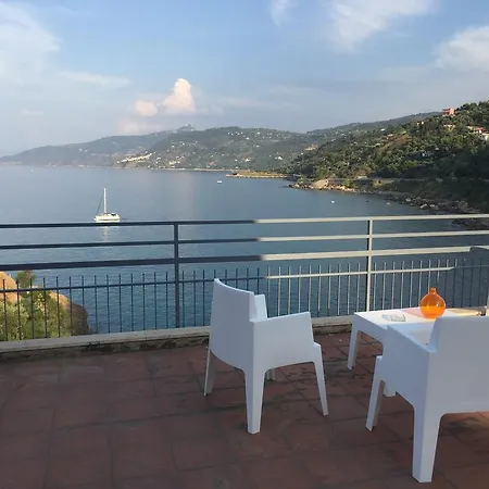Blue Bay 4*