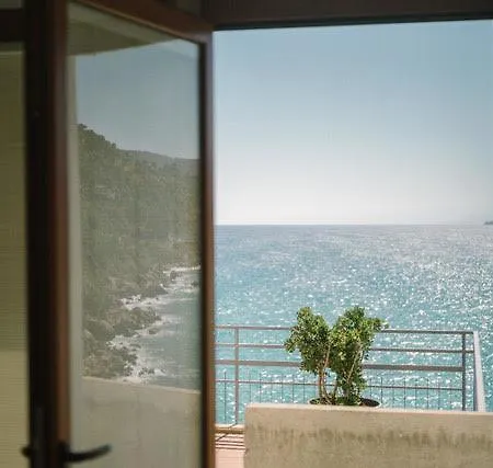 Blue Bay 3*
