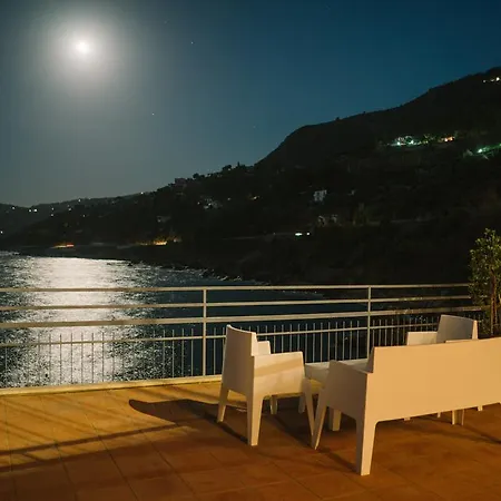 Ξενοδοχείο με διαμερίσματα Blue Bay