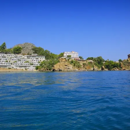 Blue Bay 3*