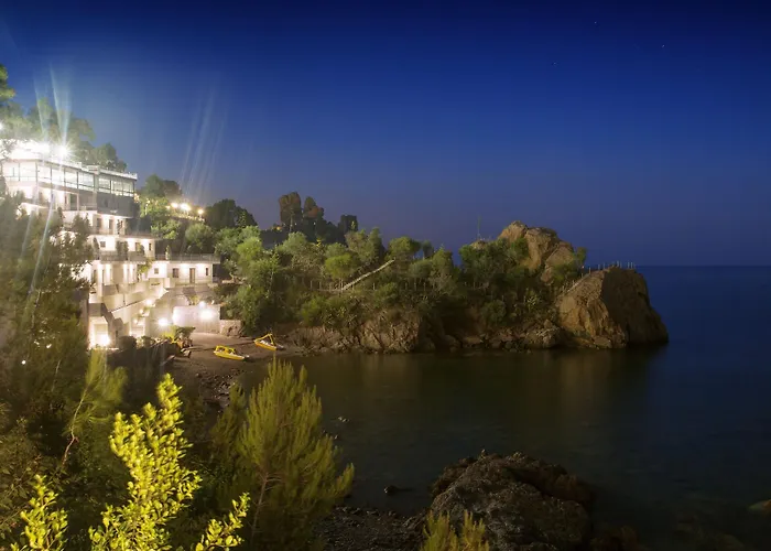 شقة فندقية Blue Bay 4*