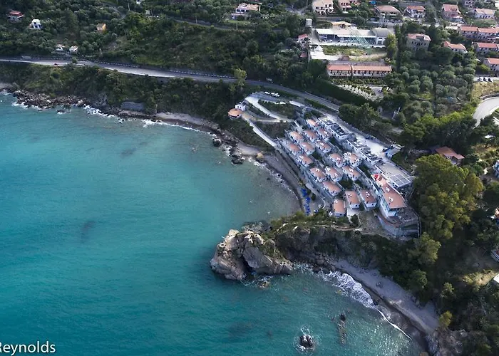 Apart-hotel Blue Bay 4*