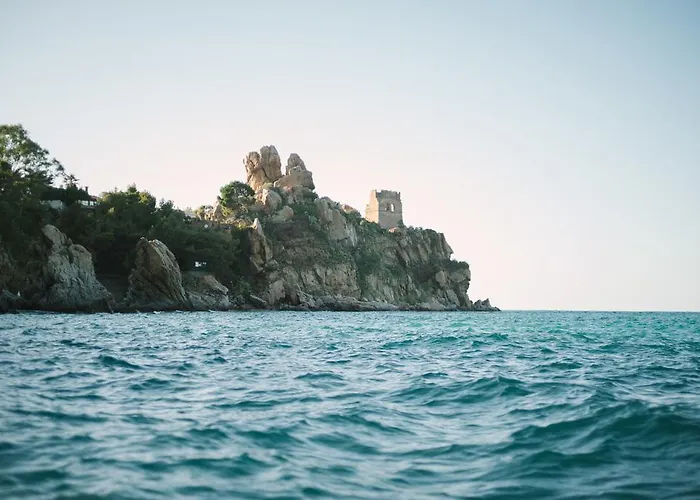 Blue Bay شقة فندقية 4*